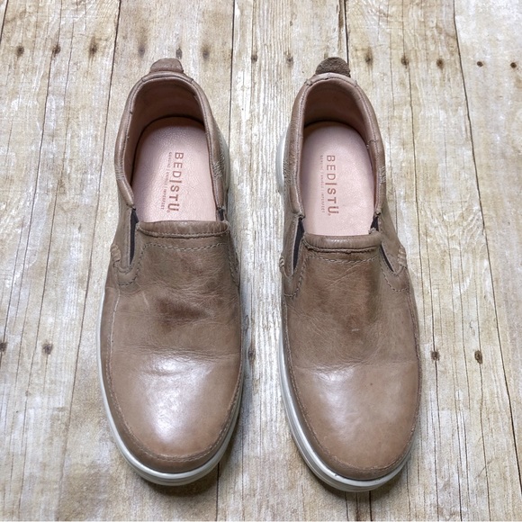 Bed Stu Men’s Carp Slip-on Loafer In Oats Leather - Picture 2 of 12